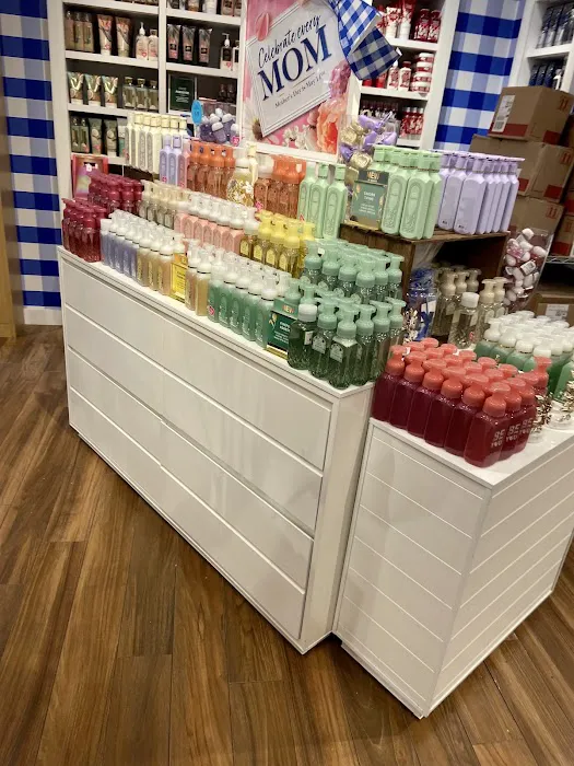 Bath & Body Works 2