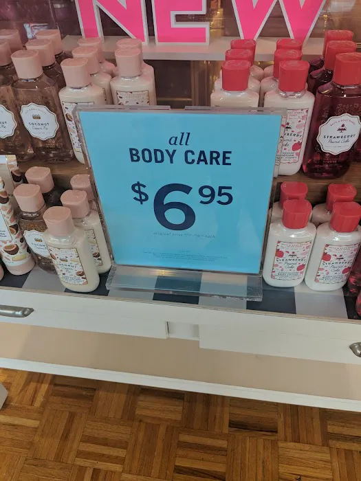 Bath & Body Works 7