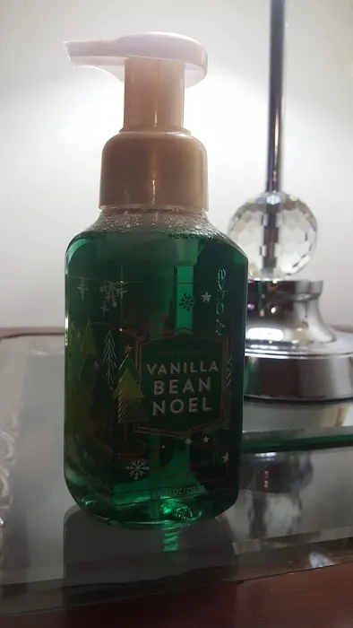 Bath & Body Works 6