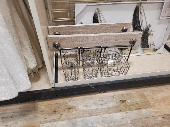 HomeGoods 9
