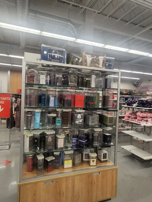 K&G Fashion Superstore 3