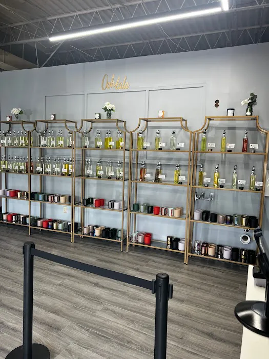 Wick and Sip Candle Lounge 2