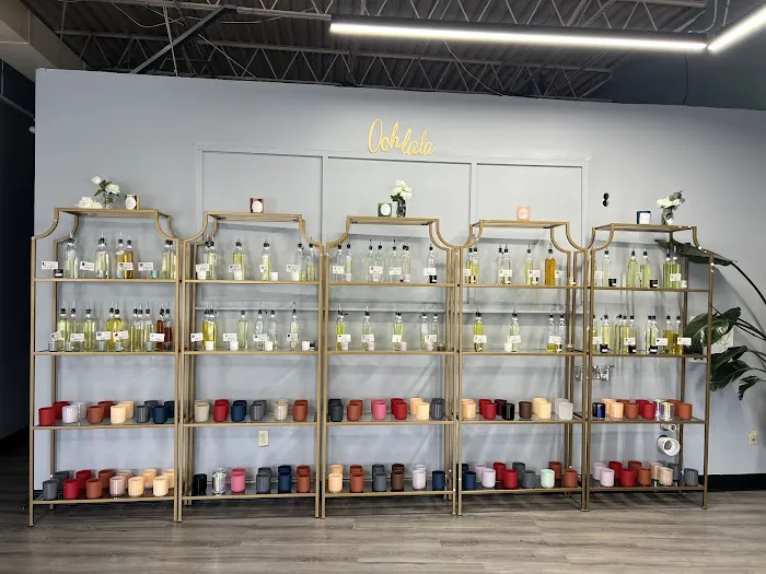 Wick and Sip Candle Lounge 5