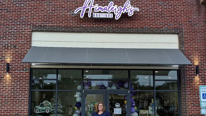 Aimaleigh's Boutique - Women's Clothing & Gift Shop in Chesapeake 0