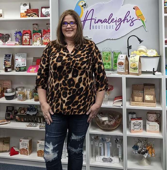 Aimaleigh's Boutique - Women's Clothing & Gift Shop in Chesapeake 9