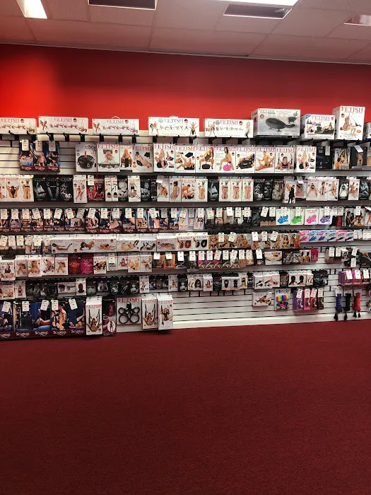 Romantic Kingdom - Couple's Megastore 6
