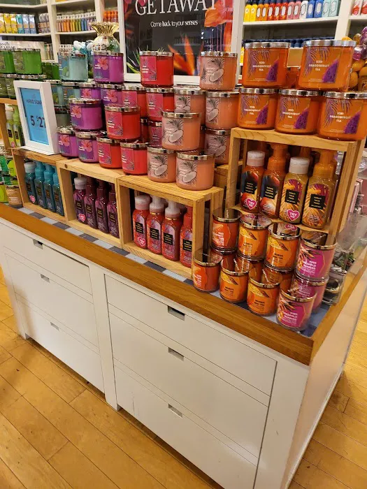 Bath & Body Works 3