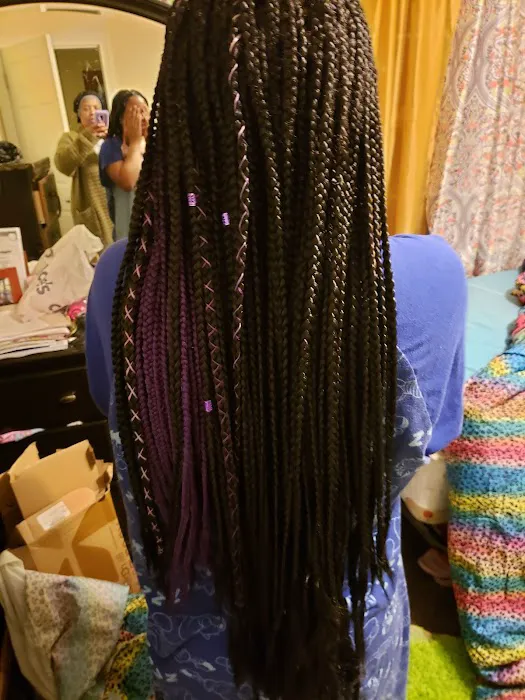 Queens Crown Beauty Supply 4