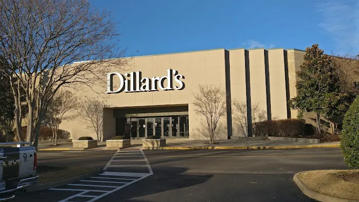 Dillard's 7