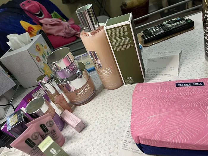 The Cosmetics Company Store 6