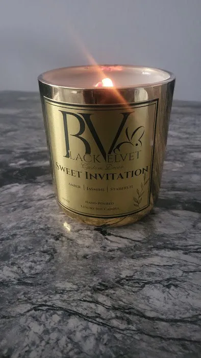 Black Velvet Custom Decor 0