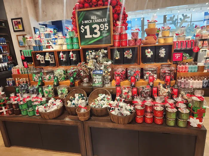 Bath & Body Works 8