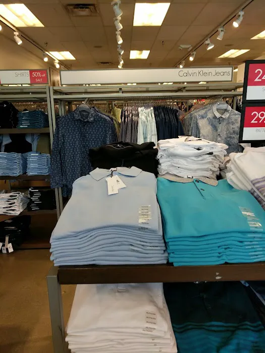 Calvin Klein 8