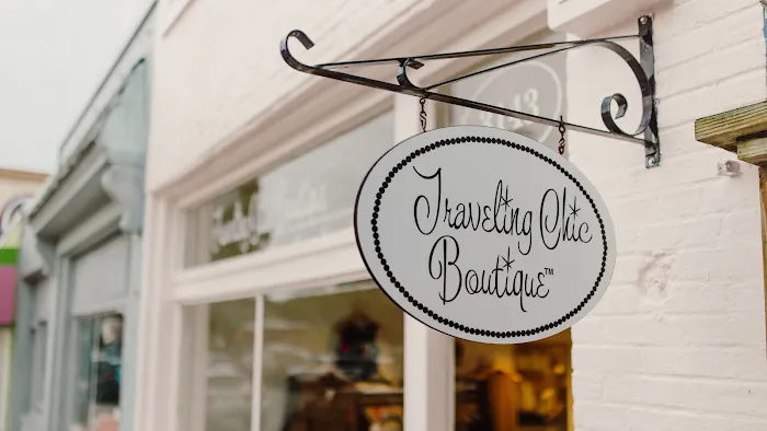 Traveling Chic Boutique 2