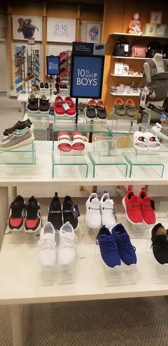 Dillard's 9