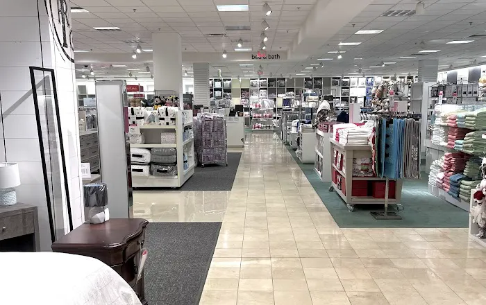 Macy's 4