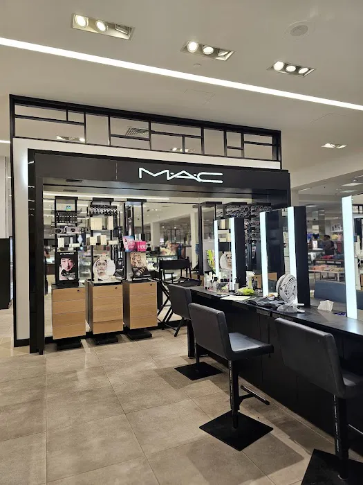 Macy's 7