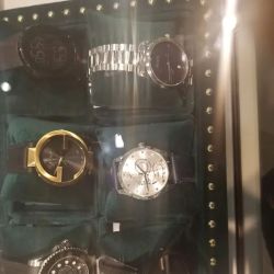 CHANEL Saks Fifth Avenue ico