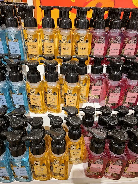 Bath & Body Works 1