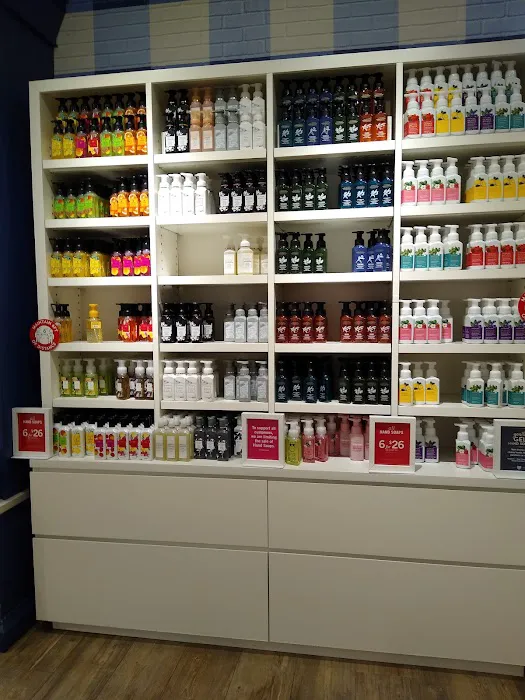 Bath & Body Works 6