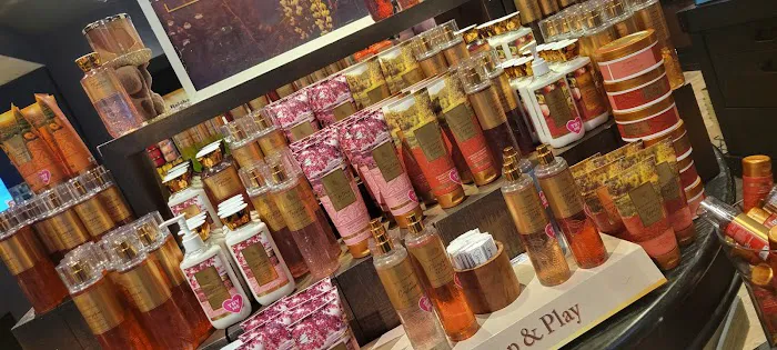 Bath & Body Works 3