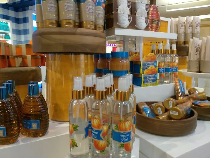 Bath & Body Works 6