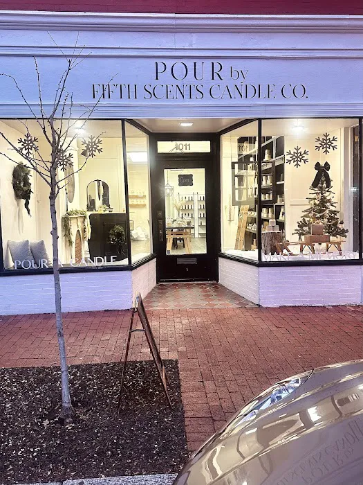 POUR by Fifth Scents Candle Co. 0
