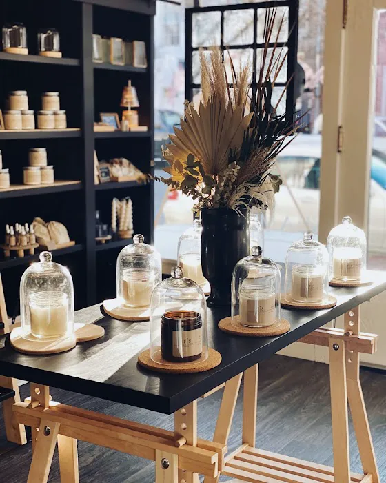 POUR by Fifth Scents Candle Co. 1