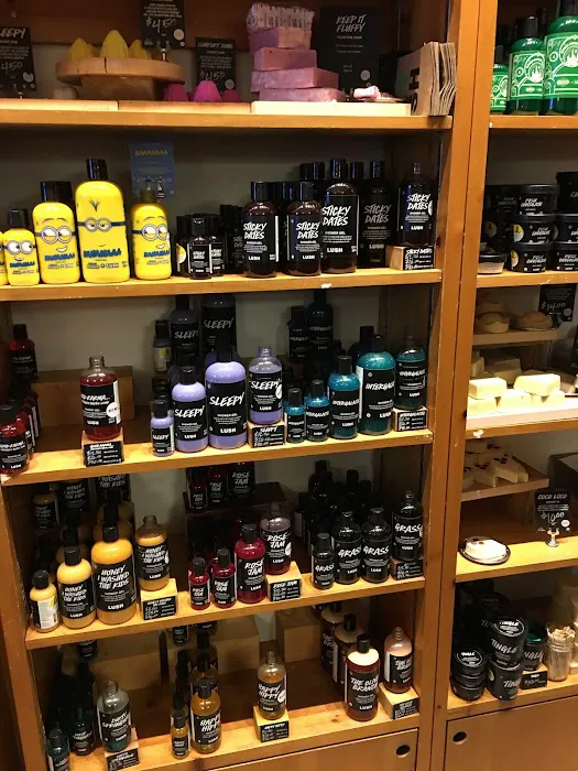 Lush Cosmetics Short Pump 9