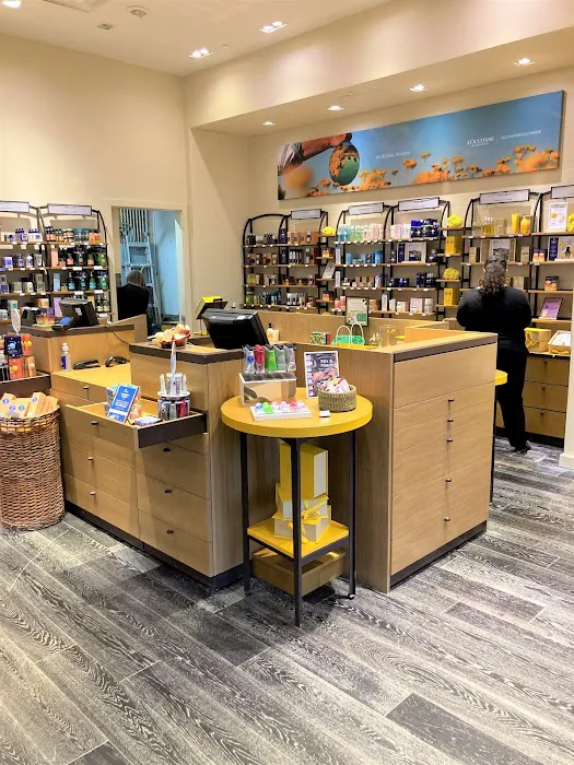 L'OCCITANE EN PROVENCE 2