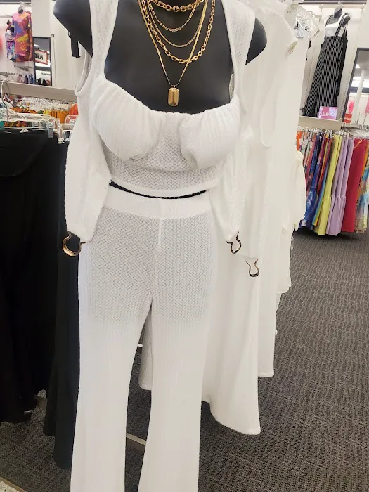 It's Fashion 2