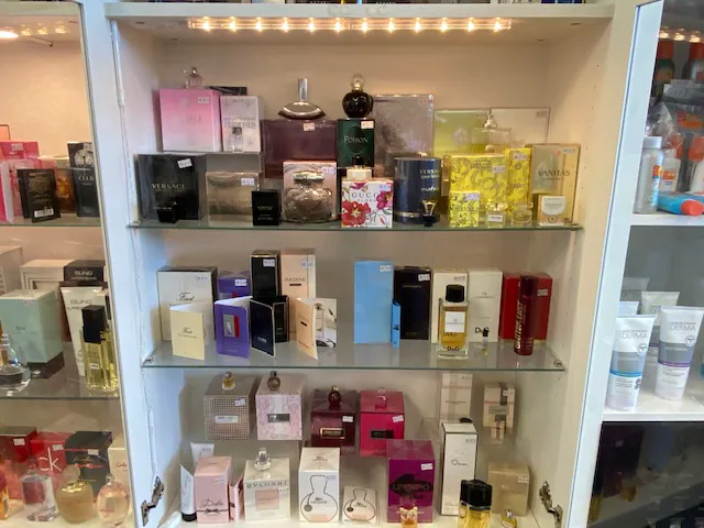 Perfumes for Everyone 0