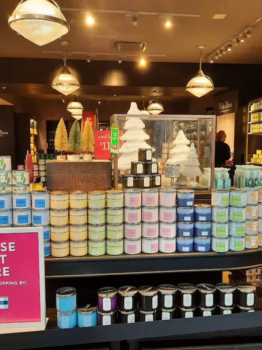 Bath & Body Works 1