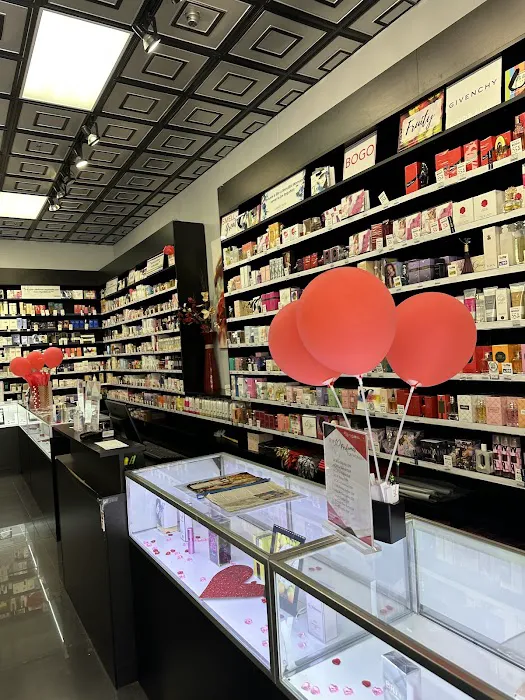Perfumes 4U 5