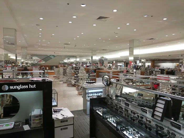 Macy's 4