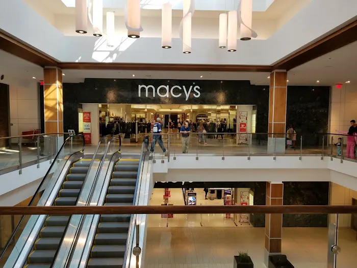 Macy's 4