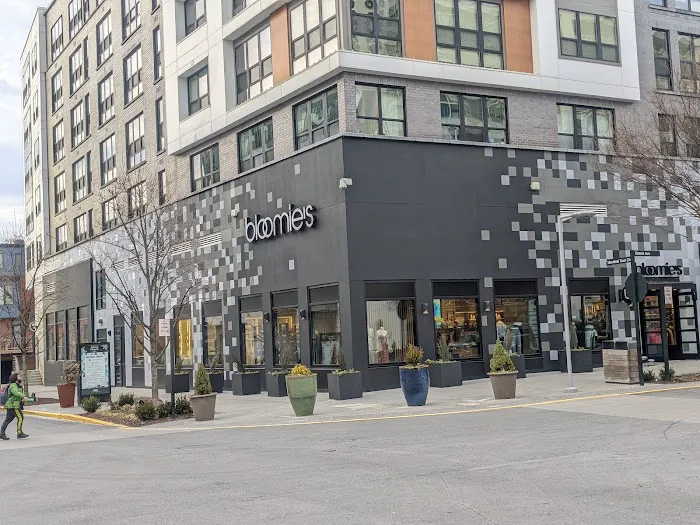 Bloomie's by Bloomingdale's 5