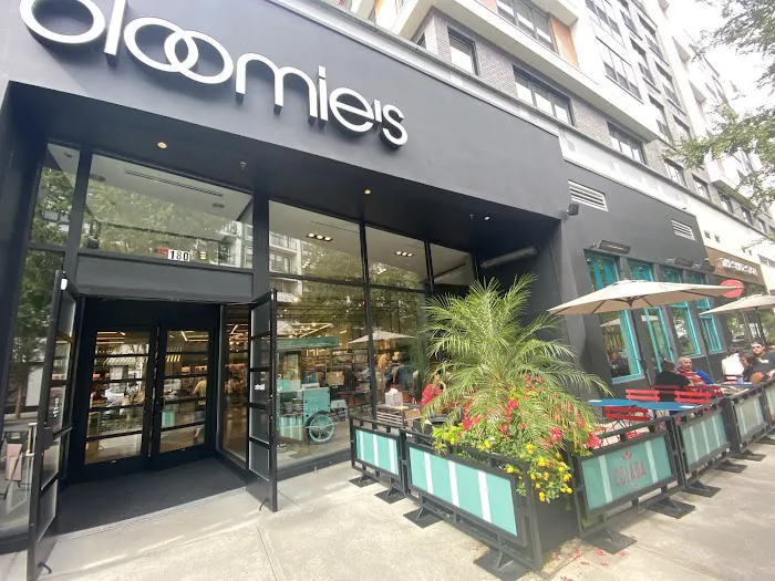 Bloomie's by Bloomingdale's 7