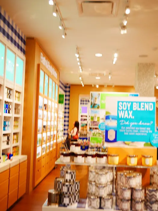 Bath & Body Works 7