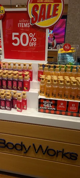 Bath & Body Works 9