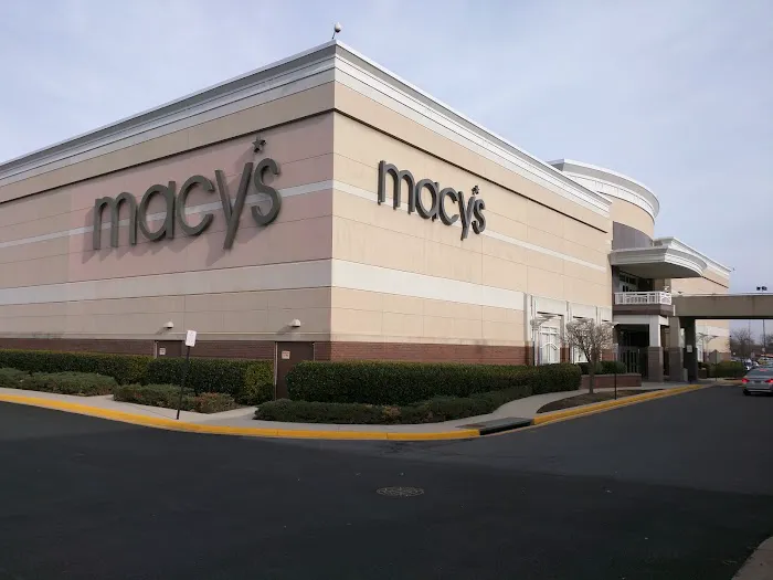 Macy's 0