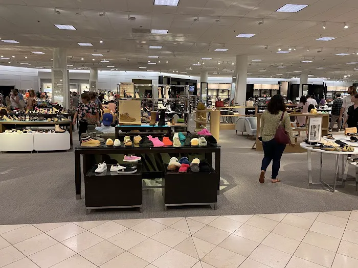 Nordstrom 9