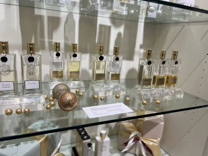 La Parfumerie USA 8