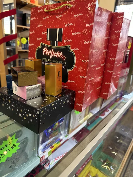 Perfume Headquarters 7