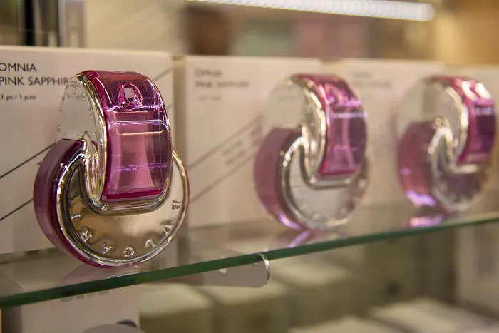Perfume Headquarters 9