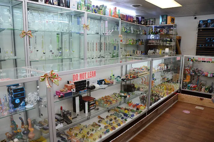 Elevape Tobacco and Vape 3