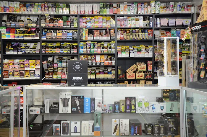 Elevape Tobacco and Vape 9