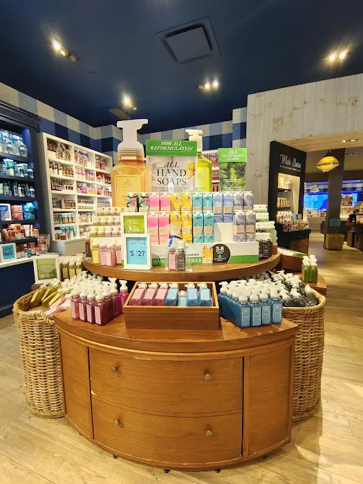 Bath & Body Works 7
