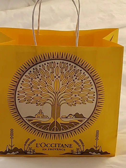 L'OCCITANE EN PROVENCE 6
