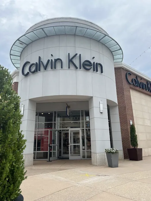 Calvin Klein 3